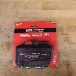 Milwaukee M18 REDLITHIUM HIGH OUTPUT 12.0Ah Battery 🔋 NEW